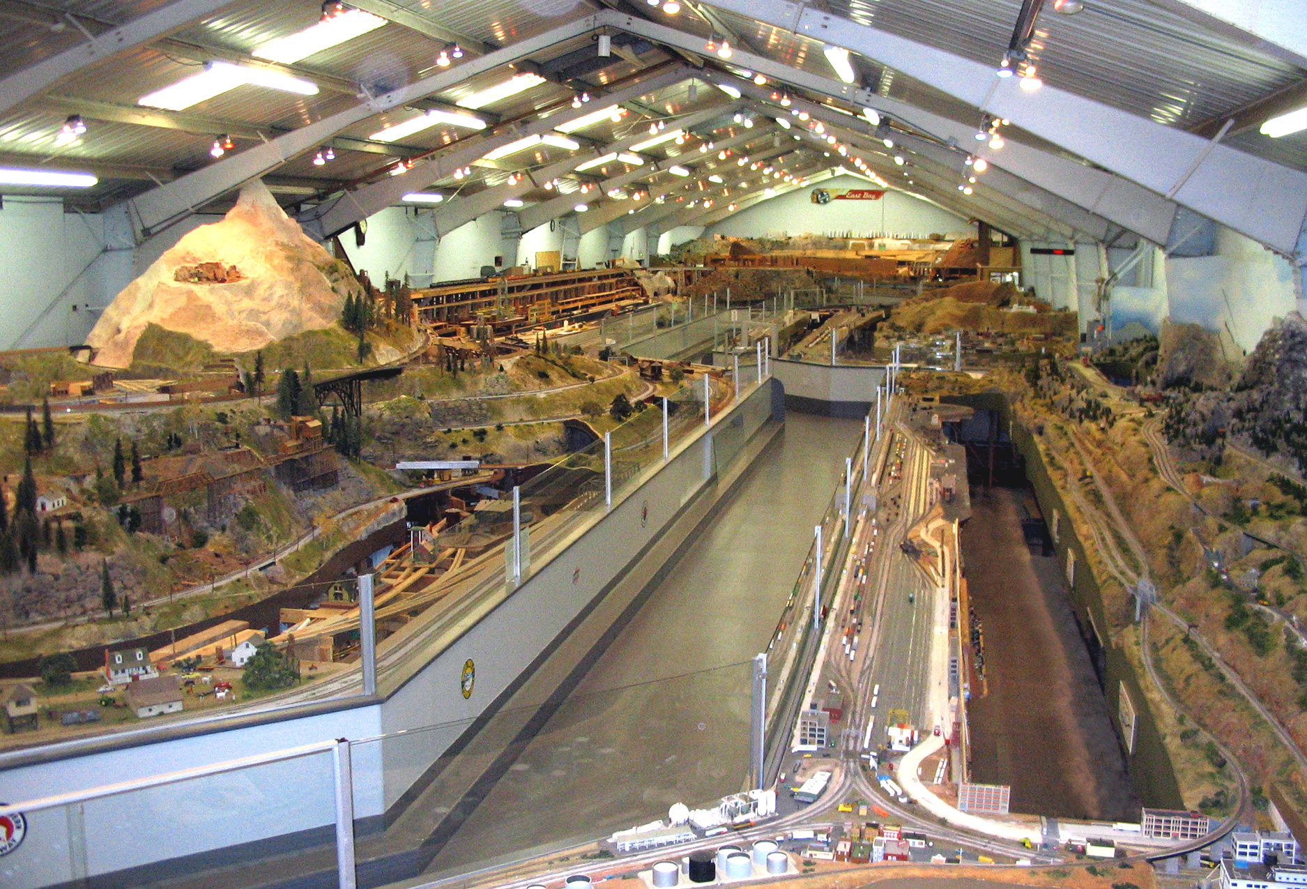 Golden State Model Railroad Museum - 900-A Dornan Drive 