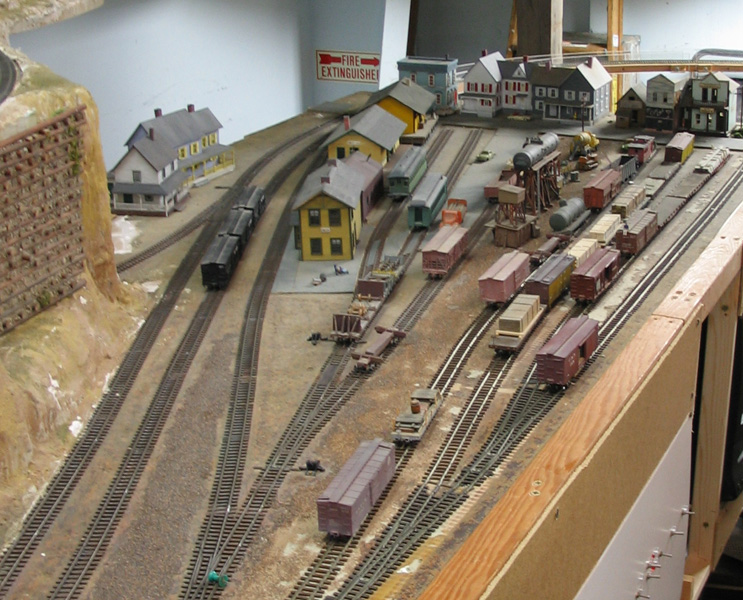 Kato Unitrack Yard on the N Scale ACTRR n scale train yard Discover cheap c...
