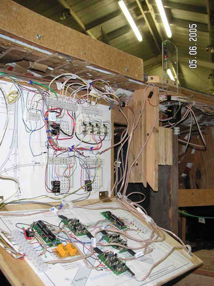 June 2005 Arch Jct signal control added.(jr)