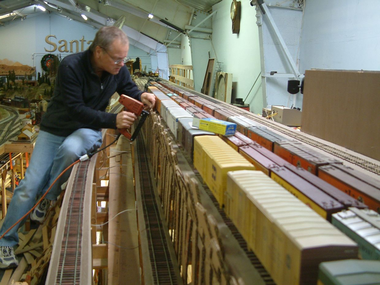 Rowe at work on upper Midway webbing