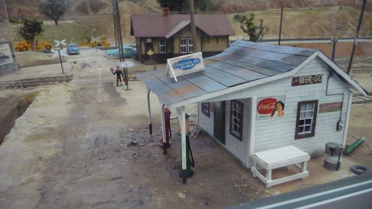 Harry Critchfield's gas station at Churhill yard. Dec 2009.