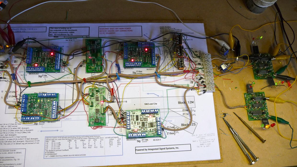 Block 12-11-16 signal board test at Rowe's Aug 2011