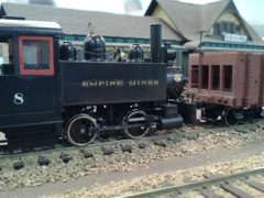 Eureak Yard, 2Nov13, by Morris Lyons
