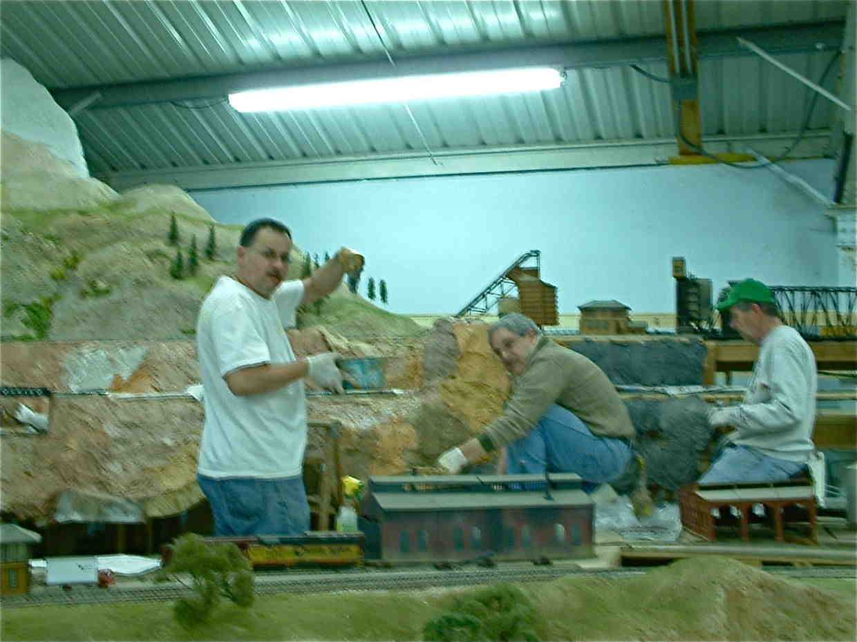 Mar 2006: finishing touches!(Ambrose, Heller, Dox)