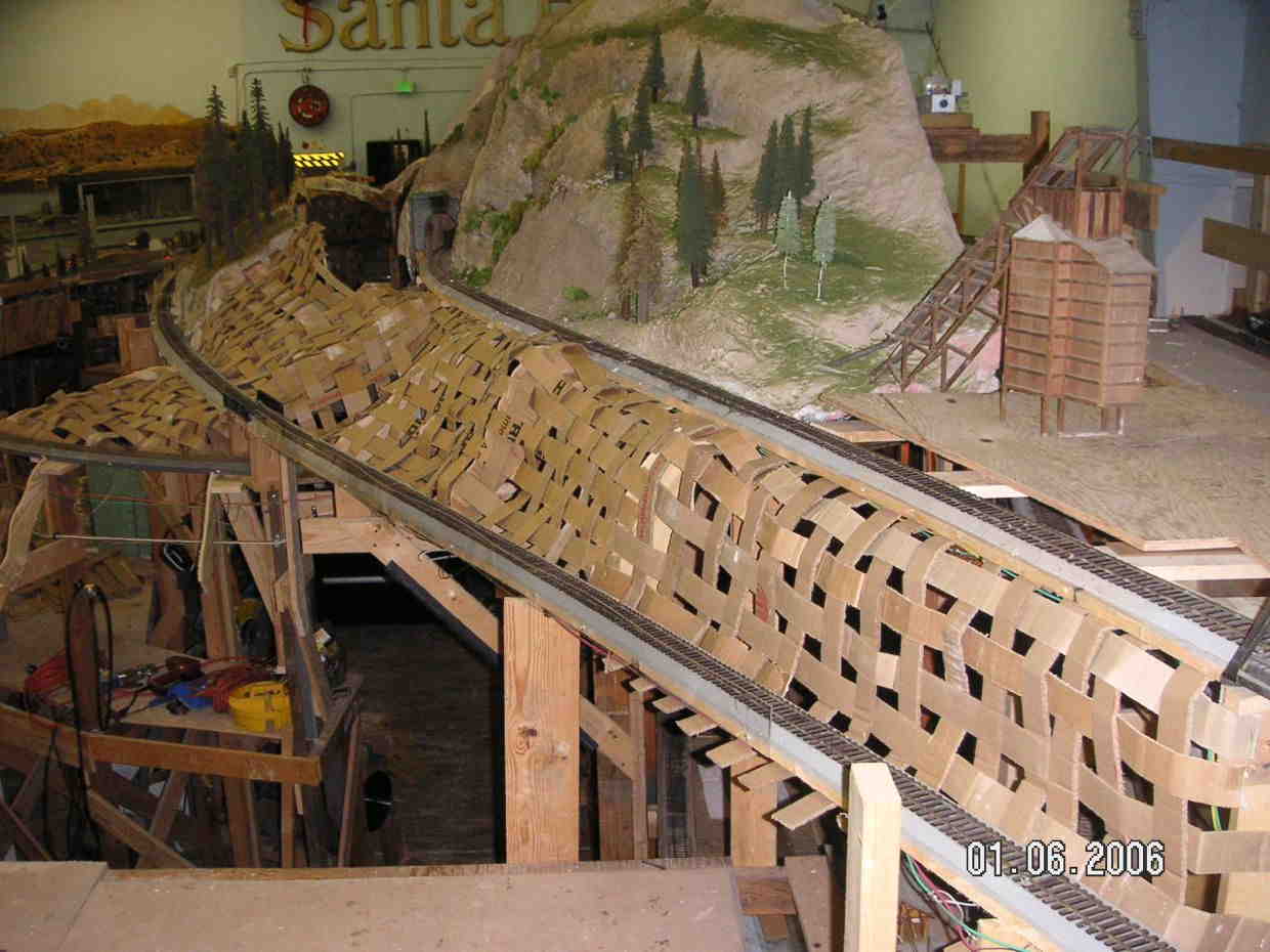 Jan 2006: Blks 15-16 webbing