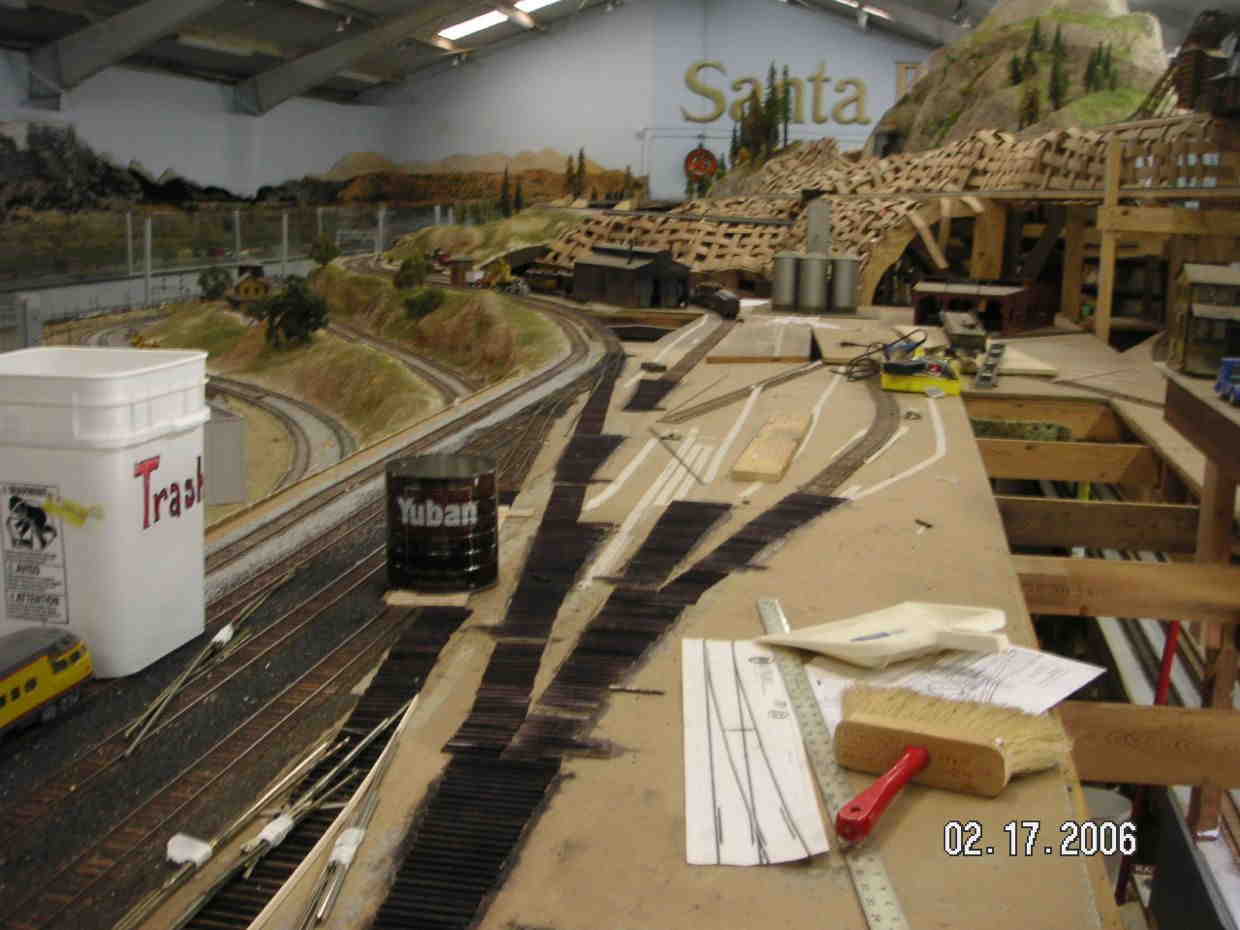 Feb 2006: Progress on the engine terminal continues (Dox, Rowe) 