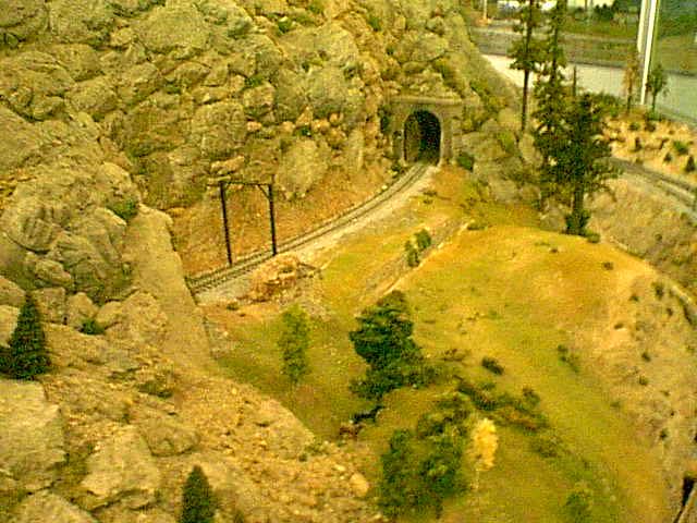 O Scale layout 22 Sep 2002