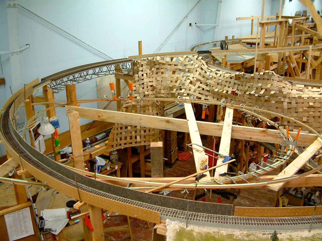 E&E splinework, Jim Ambrose, Mar 2004