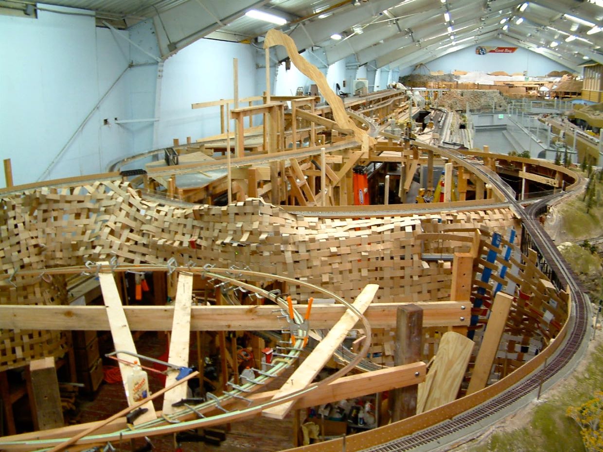E&E splinework, Jim Ambrose, Mar 2004