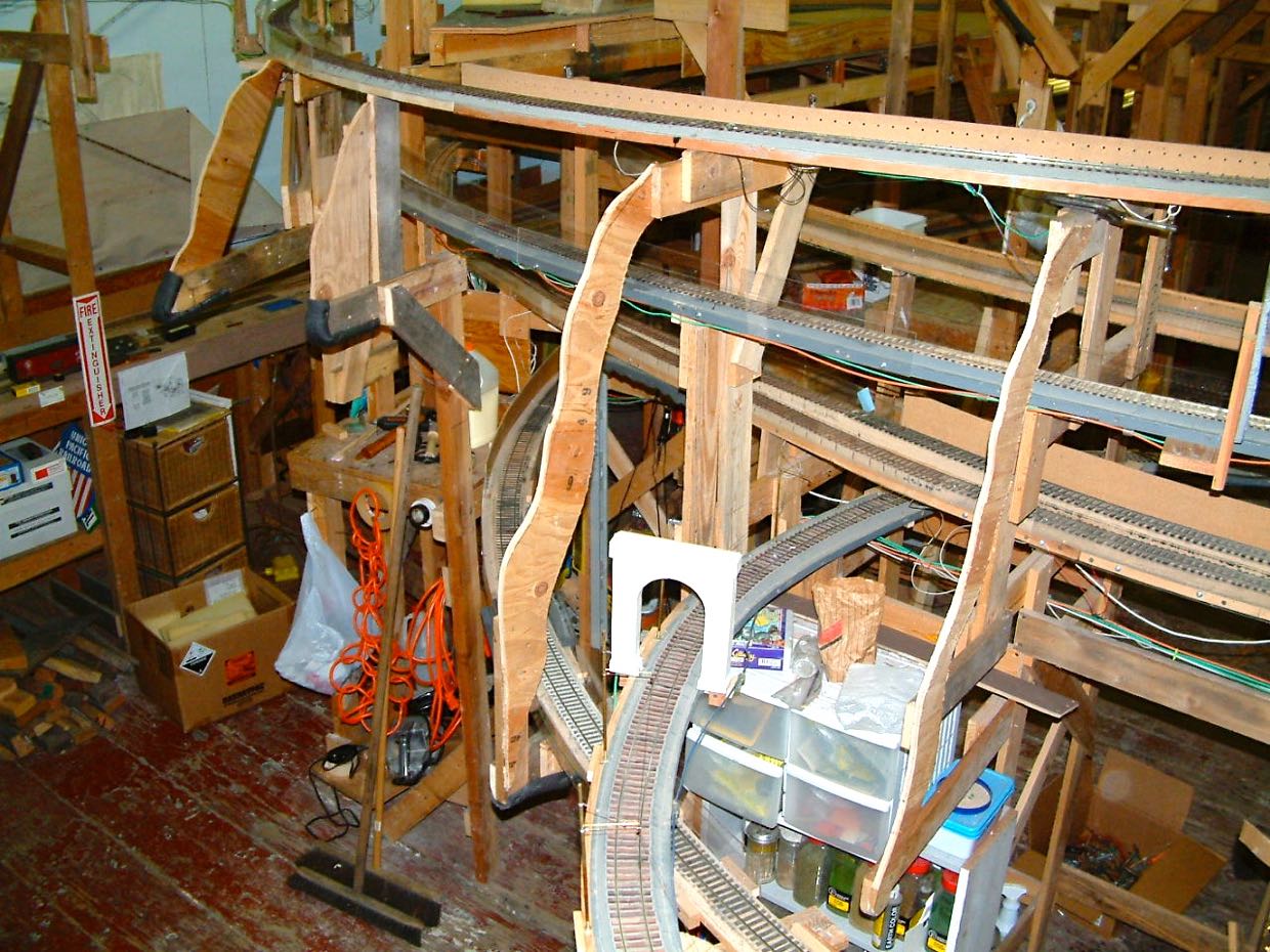 Block 10 tunnel portal, Jeff Heller,, Jan 2004
