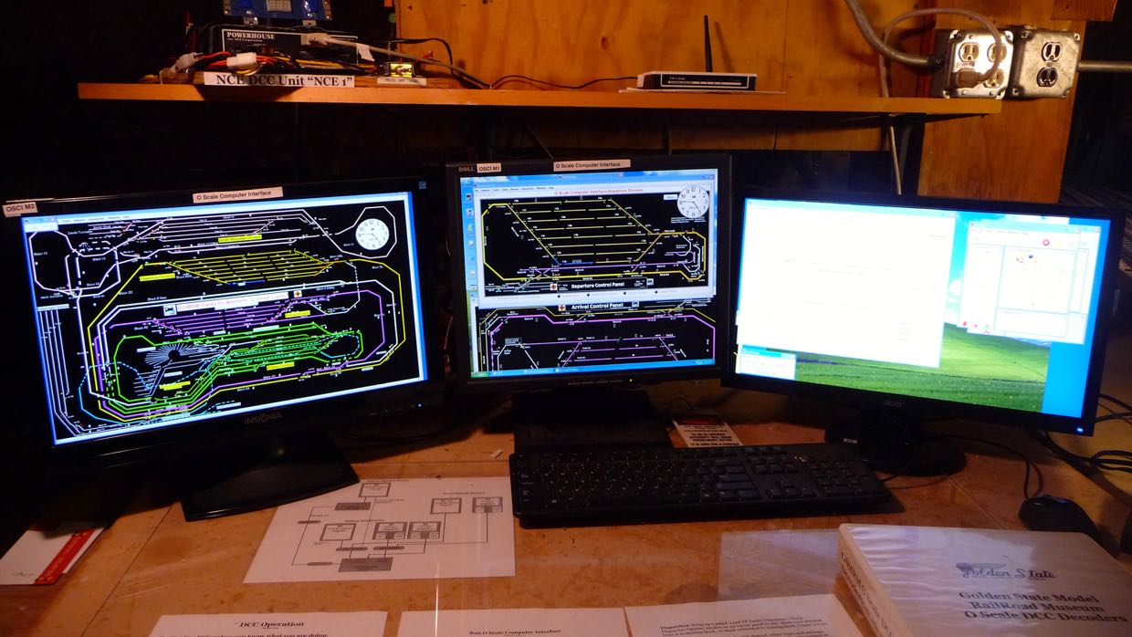 OSCI Computer Table, 3 monitors, jr 26Dec13  - 1