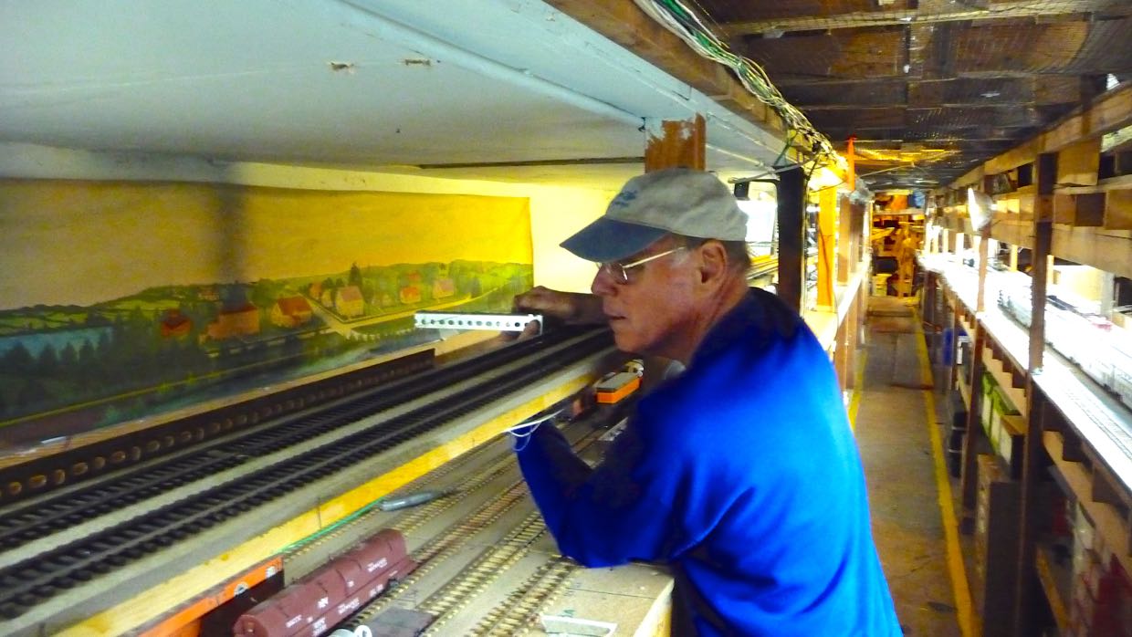 Bob Brown works on block 7l supports, 30jan15