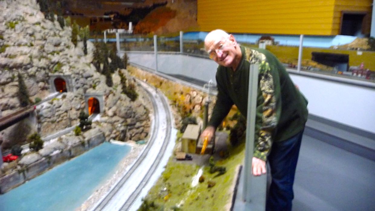 John Engel working on Power House siding, 2Jan15 - 2