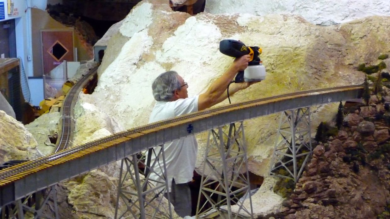 Jeff Heller applying color to Mt. Heller, 18sep15 - 2