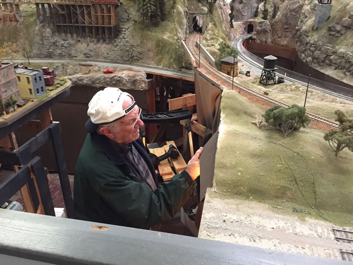 Mark Francis, @ Bascule bridge prep work, 13Jan17 