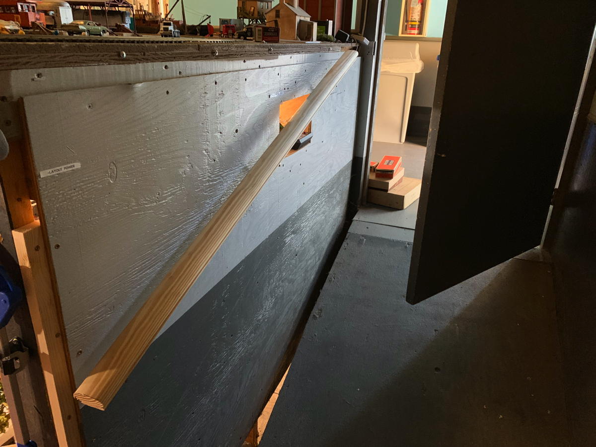 new_hand_rail__rowe__4jan19.jpeg