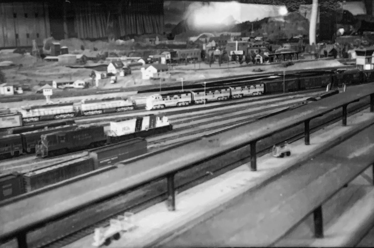 ebmes_ho_layout__proofs-1984__dan_smith__2_.jpeg