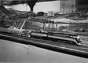 ebmes__group1__last_train_on_ho_layout__sept_1984._1980_s_dan_smith..jpeg